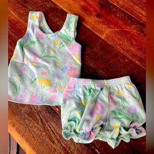 Beaufort Bonnet floral bubble set in size 2T, gently used